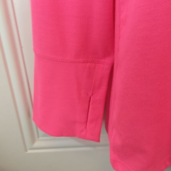 LIVI Active neon pink long sleeve v-neck t-shirt - Picture 5 of 9